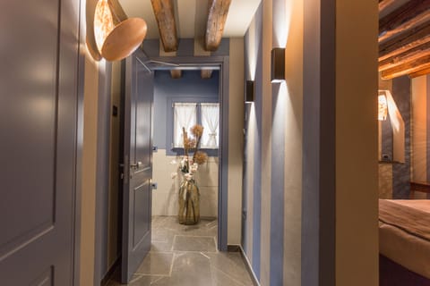 Double or Twin Room, Annex Building | Hypo-allergenic bedding, in-room safe, soundproofing, free WiFi