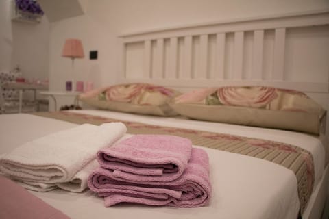 Comfort Studio (Il Campanile) | Frette Italian sheets, premium bedding, down comforters