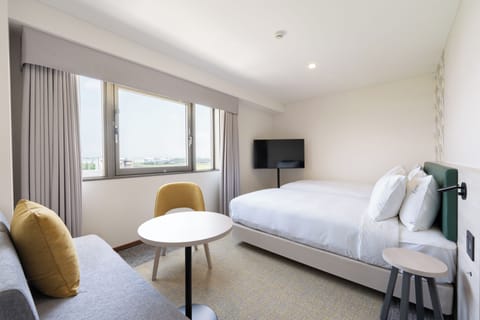 Standard Room, 2 Twin Beds | In-room safe, WiFi (free), bed sheets
