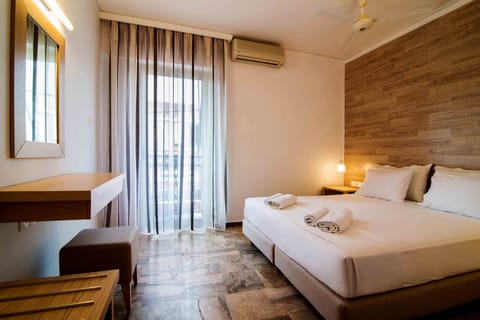 In-room safe, soundproofing, free cribs/infant beds, free WiFi