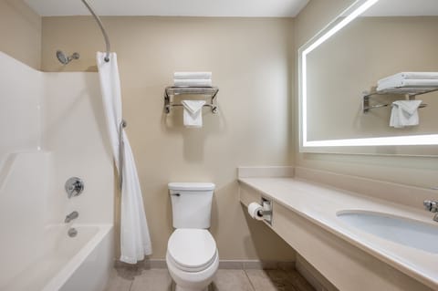 Combined shower/tub, free toiletries, hair dryer, bathrobes