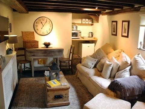 Superior Cottage, Private Bathroom, Garden View (Hannah Scott's) | Miscellaneous