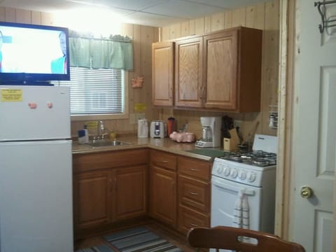 Cabin, 1 Double Bed (Cabin #6) | Individually decorated, individually furnished, iron/ironing board