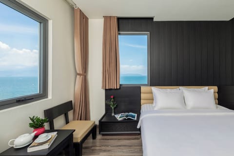 Deluxe Double Room, Ocean View | Beach/ocean view