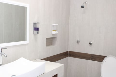 Superior Double Room, 1 King Bed, Garden Area | Bathroom | Shower, rainfall showerhead, free toiletries, towels