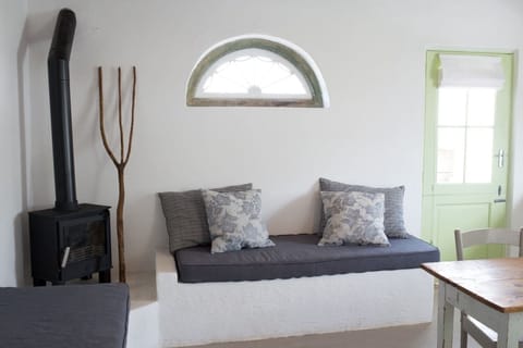 Deluxe Suite | Living area