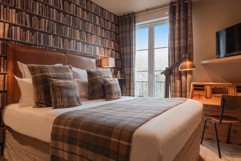 Double Room "Escale" | Premium bedding, pillowtop beds, in-room safe, desk