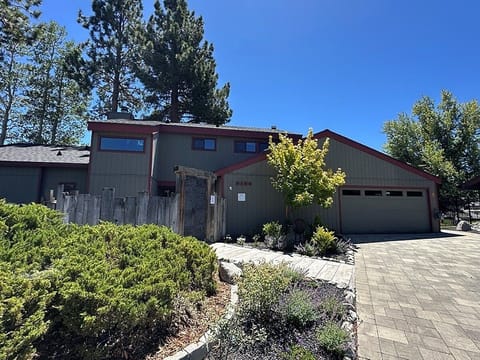 House, 4 Bedrooms | Exterior