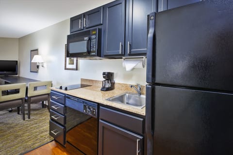 Studio Suite, 2 Queen Beds, Non Smoking | Premium bedding, pillowtop beds, in-room safe, individually decorated