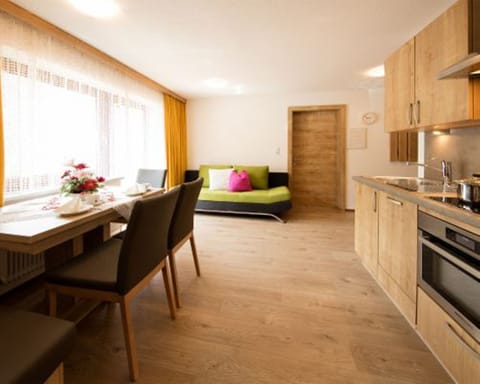 Comfort Apartment, 2 Bedrooms, Balcony, Mountain View (Söldenkogel, plus 30€ cleaning fee) | Living area | Flat-screen TV