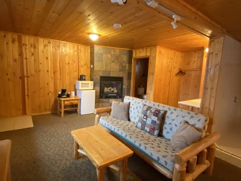 Suite, 1 King Bed (Alpine Suite) | Premium bedding, pillowtop beds, individually furnished, blackout drapes