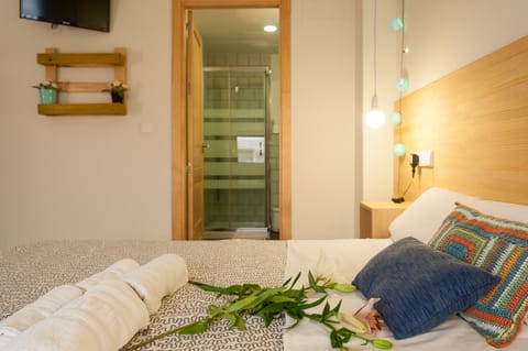 Down comforters, iron/ironing board, free WiFi, bed sheets