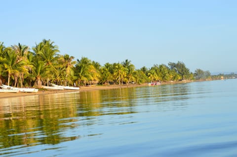 Beach nearby, beach towels, kayaking