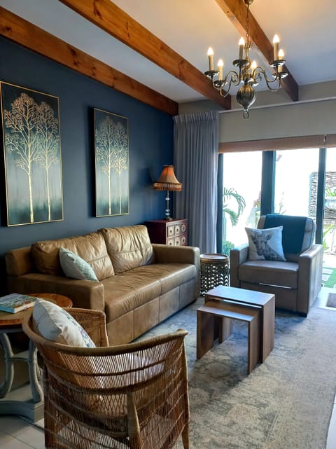 Luxury Cottage, Multiple Beds | Living area | 38-inch flat-screen TV with digital channels, Netflix, books