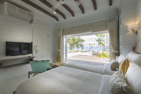 Luxury Villa, 2 Bedrooms, Private Pool, Sea View | Premium bedding, minibar, in-room safe, desk