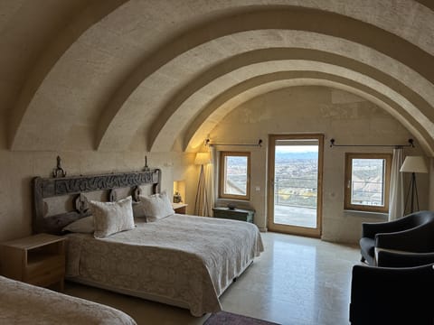 Premium bedding, minibar, in-room safe, individually decorated