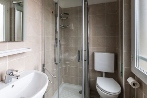 Basic Double Room | In-room safe, desk, free WiFi, bed sheets