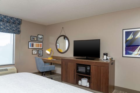 Iron/ironing board, free cribs/infant beds, rollaway beds, free WiFi