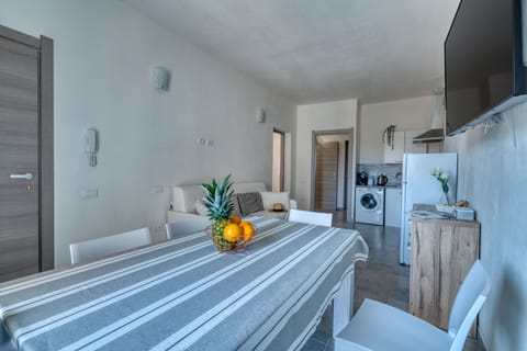 Apartment, 1 Bedroom | Living area | Flat-screen TV, Netflix