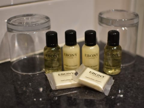 Double Room, Ensuite | Bathroom