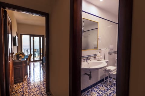 Standard Room, Terrace, Sea View (Hermitage) | Minibar, in-room safe, blackout drapes, cribs/infant beds