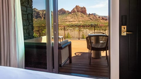 Premier Room, 1 King Bed (Cliffs,0.1mi from L'Auberge de Sedona) | Terrace/patio