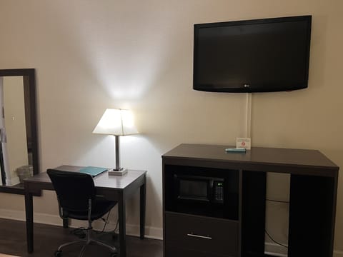 Desk, free WiFi, bed sheets