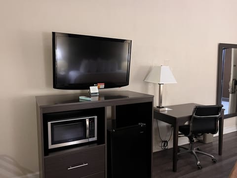 Desk, free WiFi, bed sheets