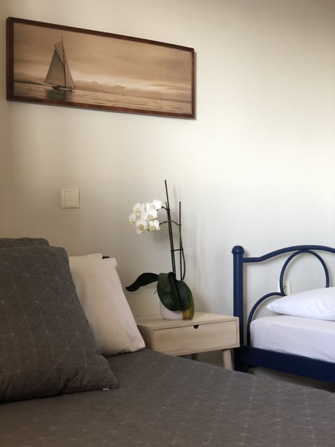 Apartment, Sea View | 1 bedroom, soundproofing, iron/ironing board, free WiFi