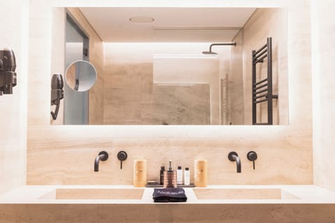 Shower, rainfall showerhead, designer toiletries, hair dryer