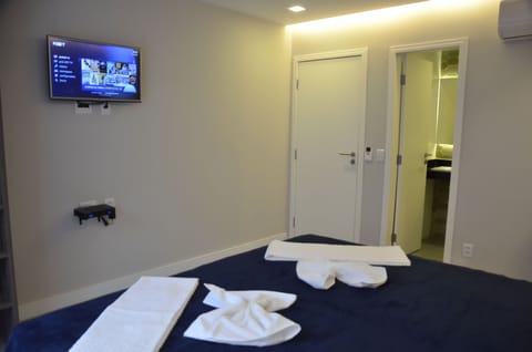 Premium bedding, pillowtop beds, minibar, individually decorated