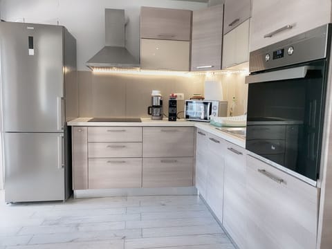 Luxury Villa, 3 Bedrooms | 1 bedroom, premium bedding, in-room safe, soundproofing