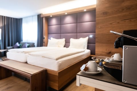 Superior Double Room, Balcony | Minibar, in-room safe, blackout drapes, free cribs/infant beds