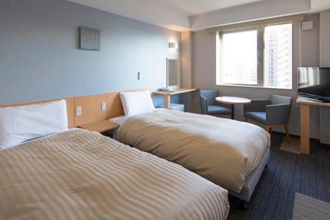 Standard Room, 2 Twin Beds, Non Smoking | Desk, blackout drapes, soundproofing, WiFi