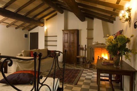 Suite | Living area | Flat-screen TV