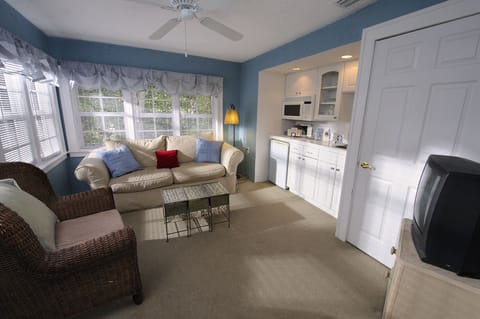 The Mango Suite | Living room | Flat-screen TV