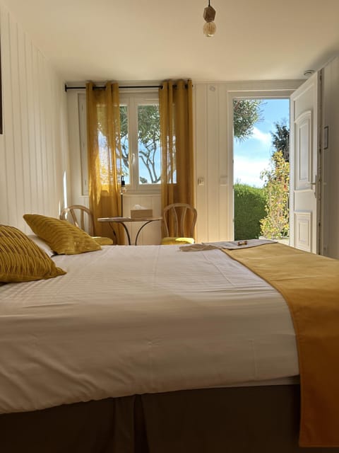 Double Room, Garden View | Premium bedding, individually decorated, soundproofing