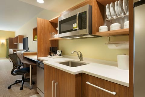 Studio, 2 Queen Beds, Non Smoking | Egyptian cotton sheets, premium bedding, pillowtop beds, in-room safe