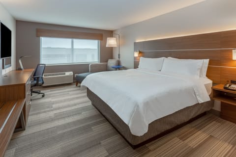 In-room safe, desk, laptop workspace, blackout drapes