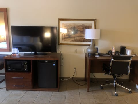 In-room safe, desk, blackout drapes, soundproofing