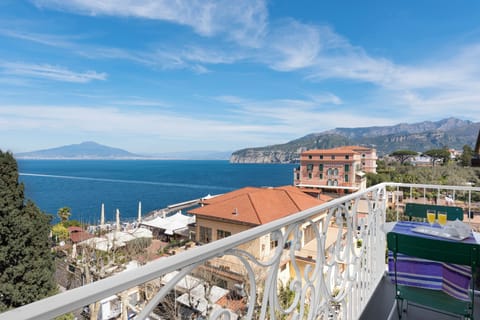 Deluxe Duplex, Sea View (Lavanda) | Balcony