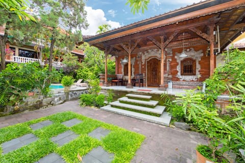 Deluxe Room | Exterior