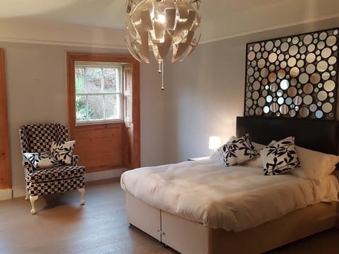 Apartment, Private Bathroom (3 Bedrooms) | 1 bedroom