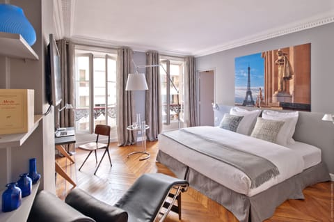 Premium Double or Twin Room | Premium bedding, down comforters, pillowtop beds, in-room safe