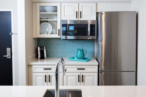 In-room safe, individually decorated, individually furnished, desk