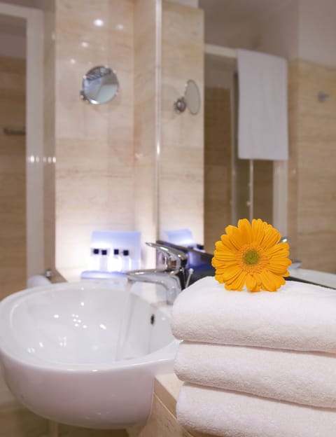 Free toiletries, hair dryer, bidet, towels