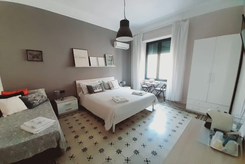Classic Room | Soundproofing, rollaway beds, free WiFi, bed sheets