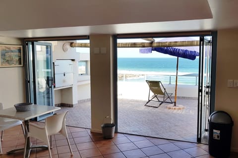 Comfort Apartment, 1 Bedroom | In-room dining