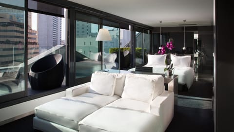 Junior Suite with Terrace | Premium bedding, minibar, in-room safe, desk