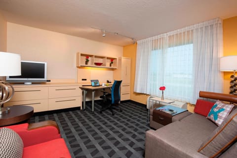 Suite, 1 Bedroom | Living area | LCD TV, pay movies
